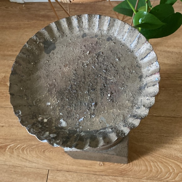 Handmade vintage pillar candle holder - Picture 5 of 8